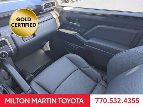 Certified 2025 Toyota Tacoma Limited AWD/4WD image 17