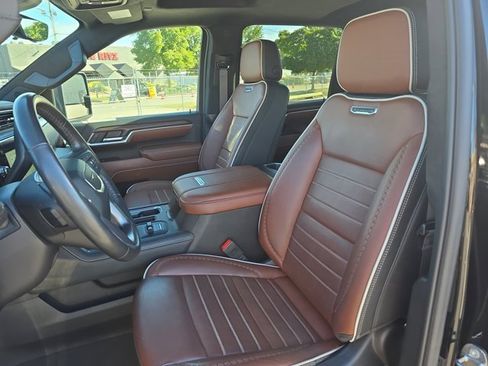 Used 2024 GMC Sierra 2500 Denali Ultimate w/ Max Trailering Package image 15