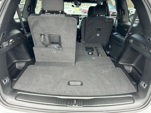 New 2026 Jeep Grand Cherokee L Laredo AWD/4WD image 16