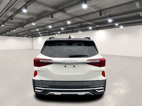 Certified 2023 Kia Seltos S image 7