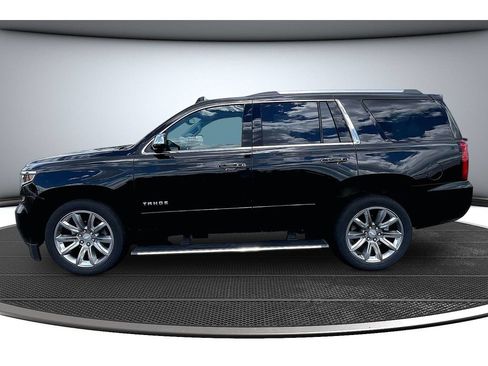 Used 2017 Chevrolet Tahoe Premier AWD/4WD image 16