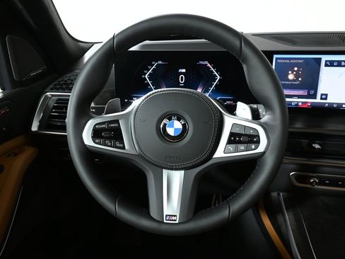 New 2026 BMW X7 xDrive40i AWD/4WD image 18