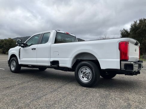 New 2025 Ford F250 XL w/ XL Chrome Package image 82
