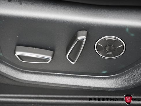 Used 2020 Ford F450 Platinum w/ FX4 Off-Road Package image 32