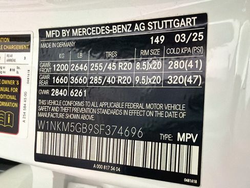 Certified 2025 Mercedes-Benz GLC 350e 4MATIC image 25
