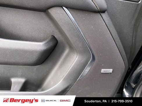 Certified 2023 GMC Yukon AT4 w/ AT4 Premium Plus Package AWD/4WD image 28