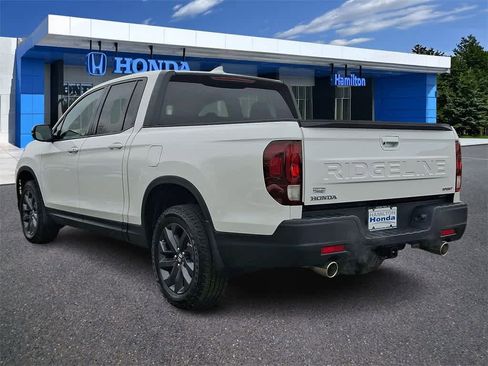 Certified 2025 Honda Ridgeline Sport image 22