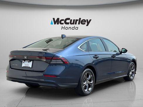 Certified 2023 Honda Accord EX image 3