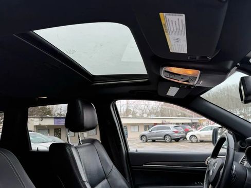 Used 2015 Jeep Grand Cherokee Limited image 21