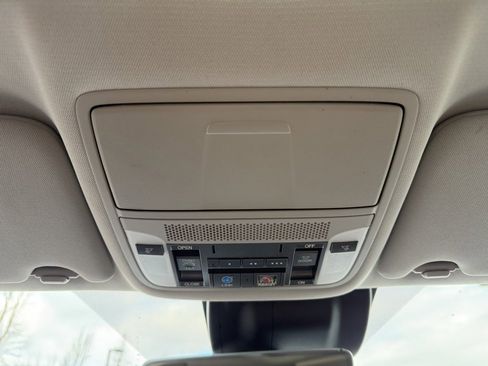 Used 2017 Acura MDX SH-AWD image 27