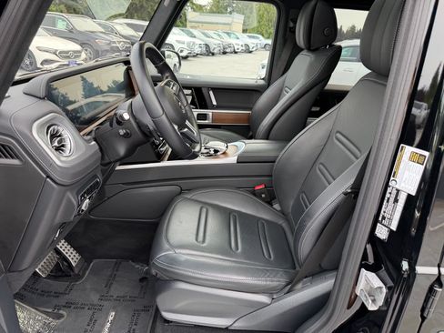 Used 2024 Mercedes-Benz G 550 image 13