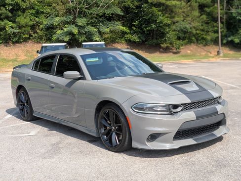 Used 2019 Dodge Charger Scat Pack w/ Stars & Stripes Edition RWD image 11