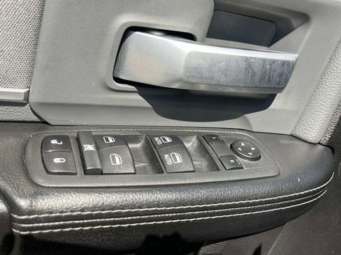 Used 2022 RAM 2500 Big Horn image 26