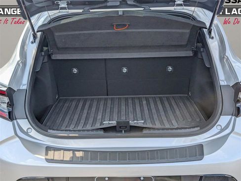 Used 2023 Toyota Corolla SE image 12