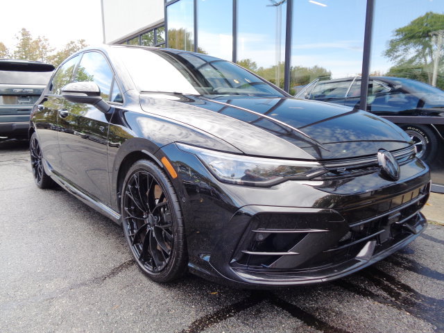 Used 2025 Volkswagen Golf R Black Edition AWD/4WD image 3