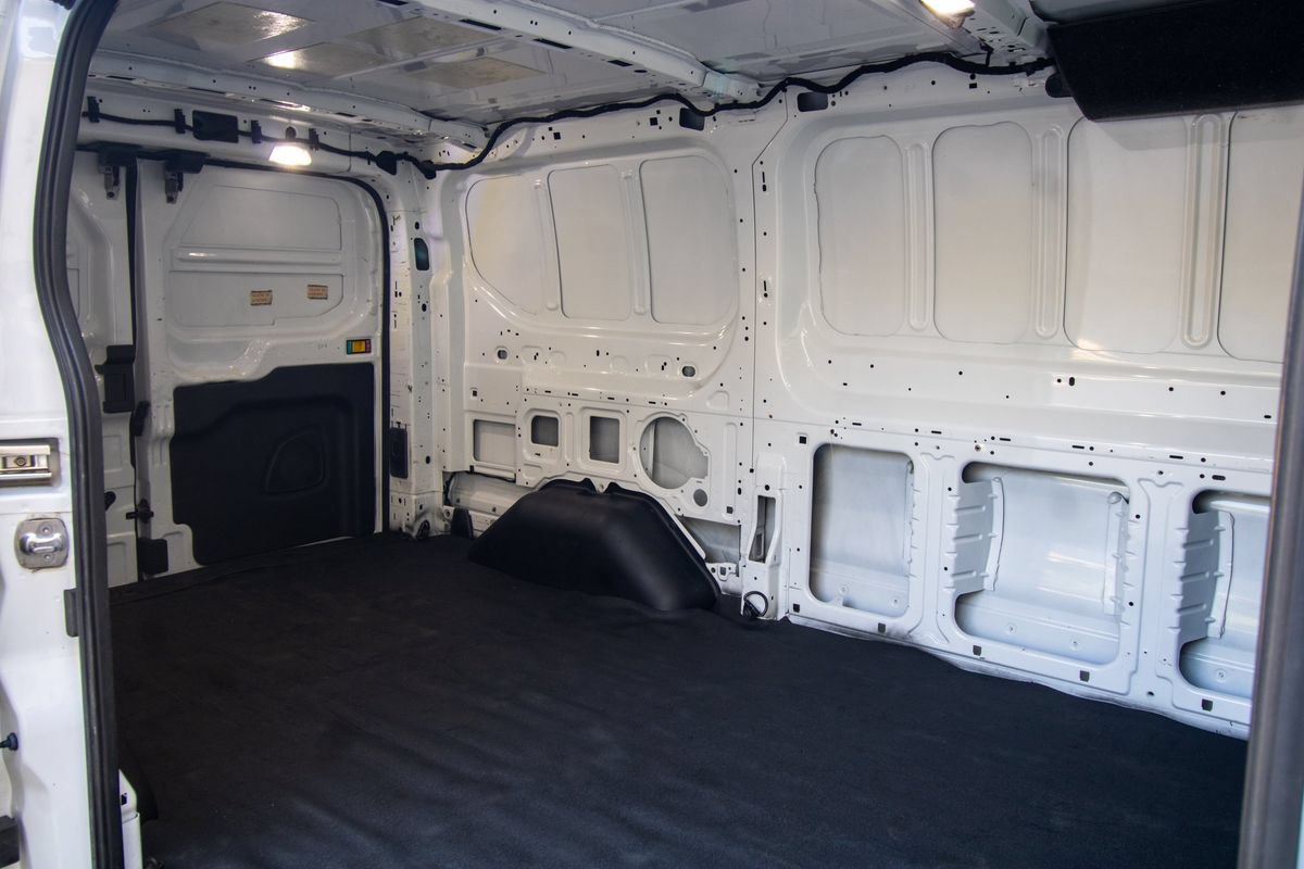 Used 2020 Ford Transit 250 Low Roof RWD image 34