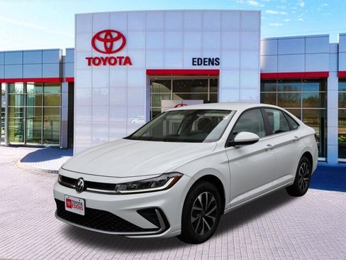 Used 2025 Volkswagen Jetta S FWD image 9