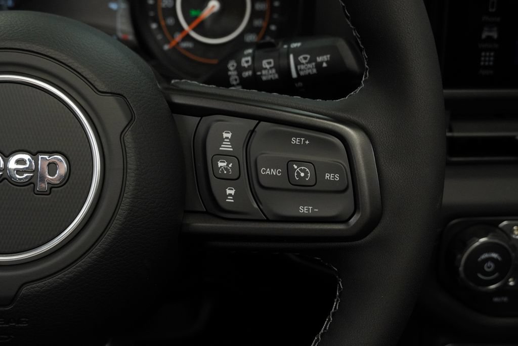 New 2027 Jeep Wrangler Unlimited Rubicon AWD/4WD image 28