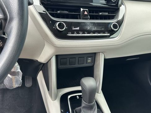 Used 2022 Toyota Corolla Cross L FWD image 26
