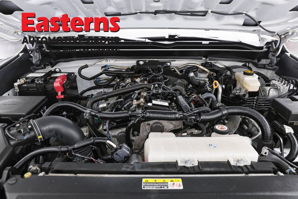Used 2025 Toyota Tacoma SR RWD image 8