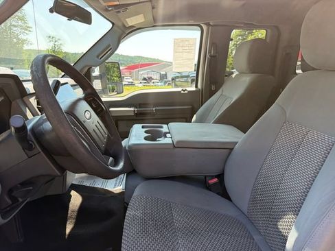 Used 2016 Ford F350 XLT w/ Snow Plow Prep Package AWD/4WD image 11