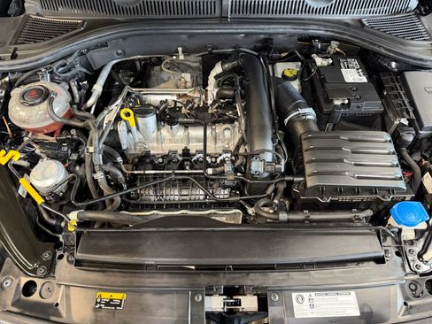 Used 2019 Volkswagen Jetta R-Line FWD image 21