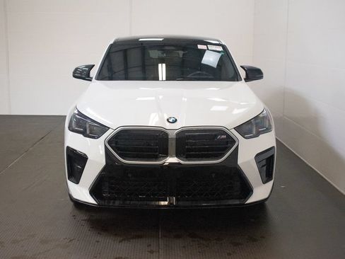 Used 2025 BMW X2 M35i AWD/4WD image 2