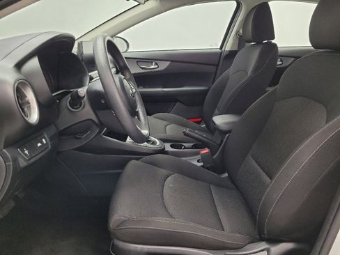 Used 2021 Kia Forte LXS FWD image 17