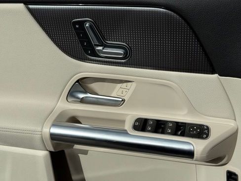Certified 2023 Mercedes-Benz GLA 250 image 19