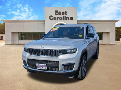 Certified 2023 Jeep Grand Cherokee L Limited w/ Luxury Tech Group II image 7