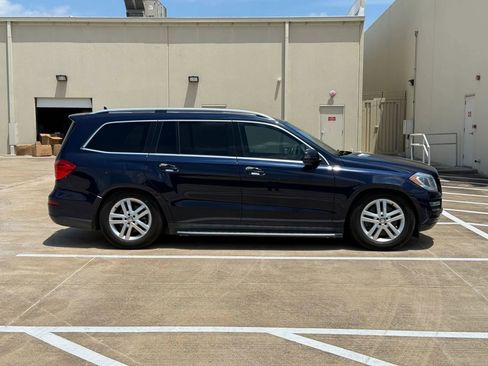 Used 2014 Mercedes-Benz GL 450 4MATIC image 12