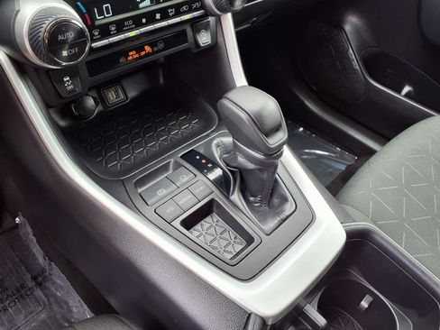 Certified 2024 Toyota RAV4 XLE FWD image 25