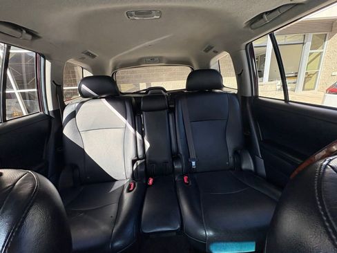 Used 2012 Toyota Highlander Limited w/ Tow Pkg AWD/4WD image 6