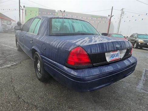 Used 2009 Ford Crown Victoria Police Interceptor image 5