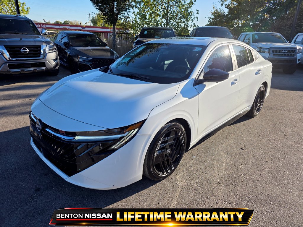 Used 2026 Nissan Sentra SR w/ SR Premium Package FWD image 3