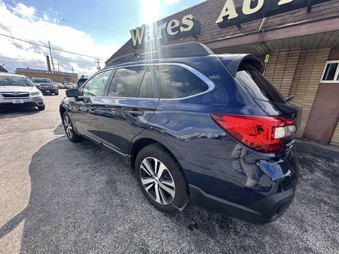Used 2018 Subaru Outback 3.6R Limited image 4