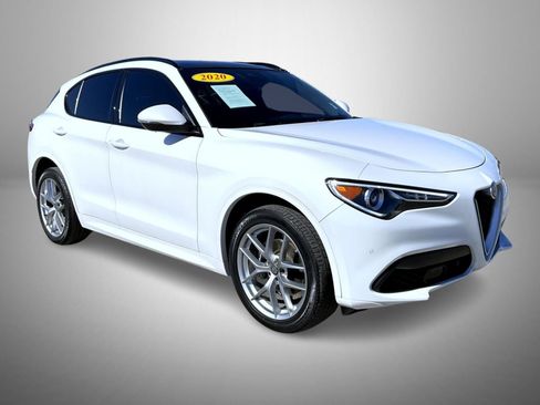 Used 2020 Alfa Romeo Stelvio Ti Sport w/ Quick Order Package 22S Sport image 3