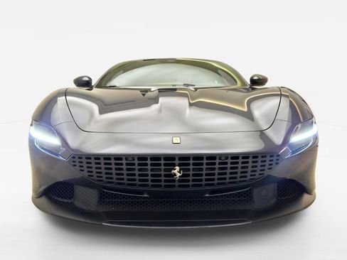 Used 2024 Ferrari Roma RWD image 2