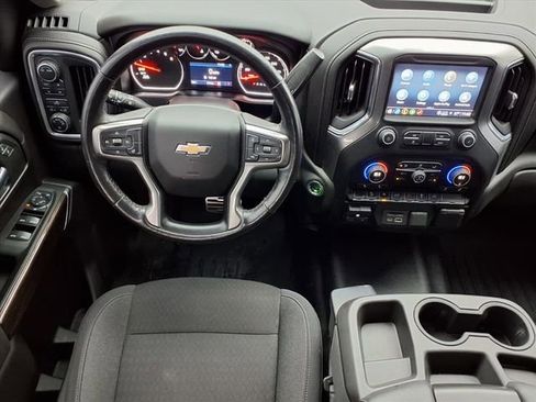 Used 2021 Chevrolet Silverado 1500 LT w/ Z71 Off-Road Package image 6