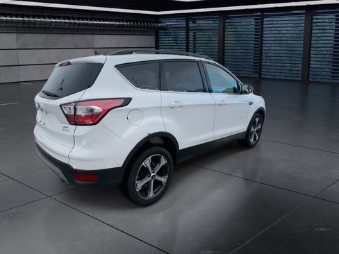 Used 2018 Ford Escape SEL w/ Ford Safe & Smart Package image 8