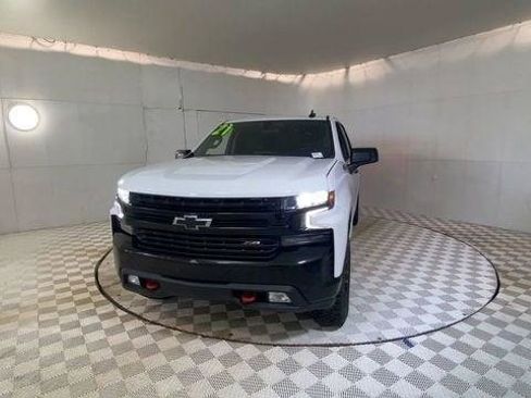 Used 2021 Chevrolet Silverado 1500 LT Trail Boss w/ Convenience Package II AWD/4WD image 7