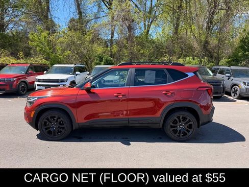 Used 2024 Kia Seltos X-Line AWD/4WD image 7
