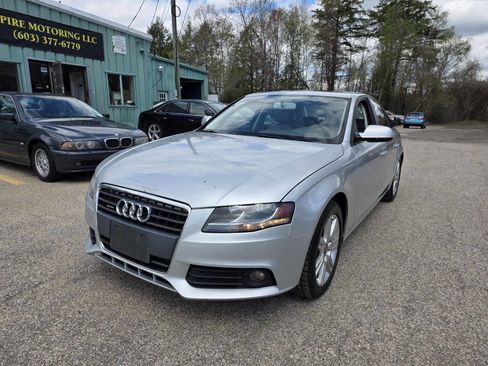 Used 2010 Audi A4 2.0T Premium AWD/4WD image 4