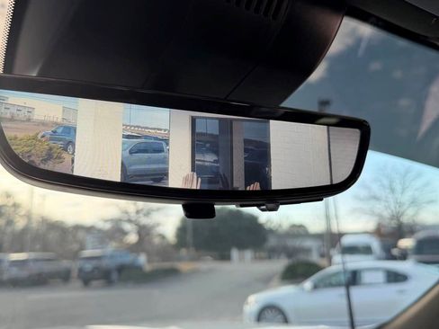 Used 2025 GMC Sierra 2500 Denali w/ Denali Reserve Package image 36