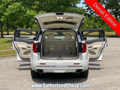 Used 2023 GMC Acadia Denali AWD/4WD image 46