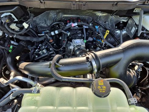 New 2026 Ford F150 XLT w/ Equipment Group 302A MID AWD/4WD image 23