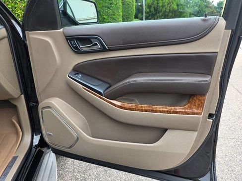 Used 2015 Chevrolet Tahoe LTZ image 34