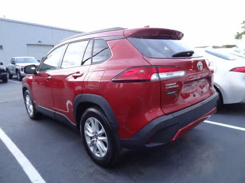 Used 2022 Toyota Corolla Cross LE AWD/4WD image 6