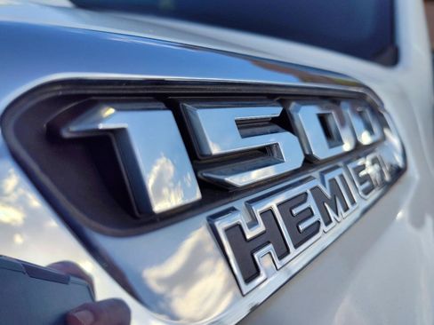 Used 2019 RAM 1500 Limited AWD/4WD image 10