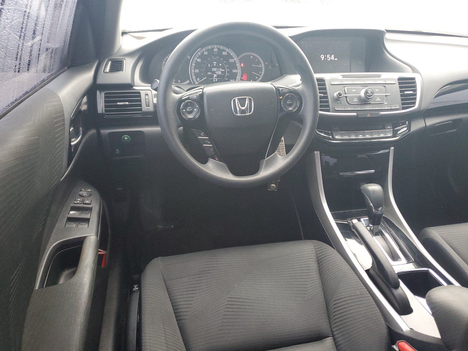 Used 2017 Honda Accord LX image 10